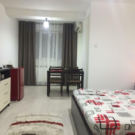 Galaţi Faleza Apartment מראה חיצוני תמונה