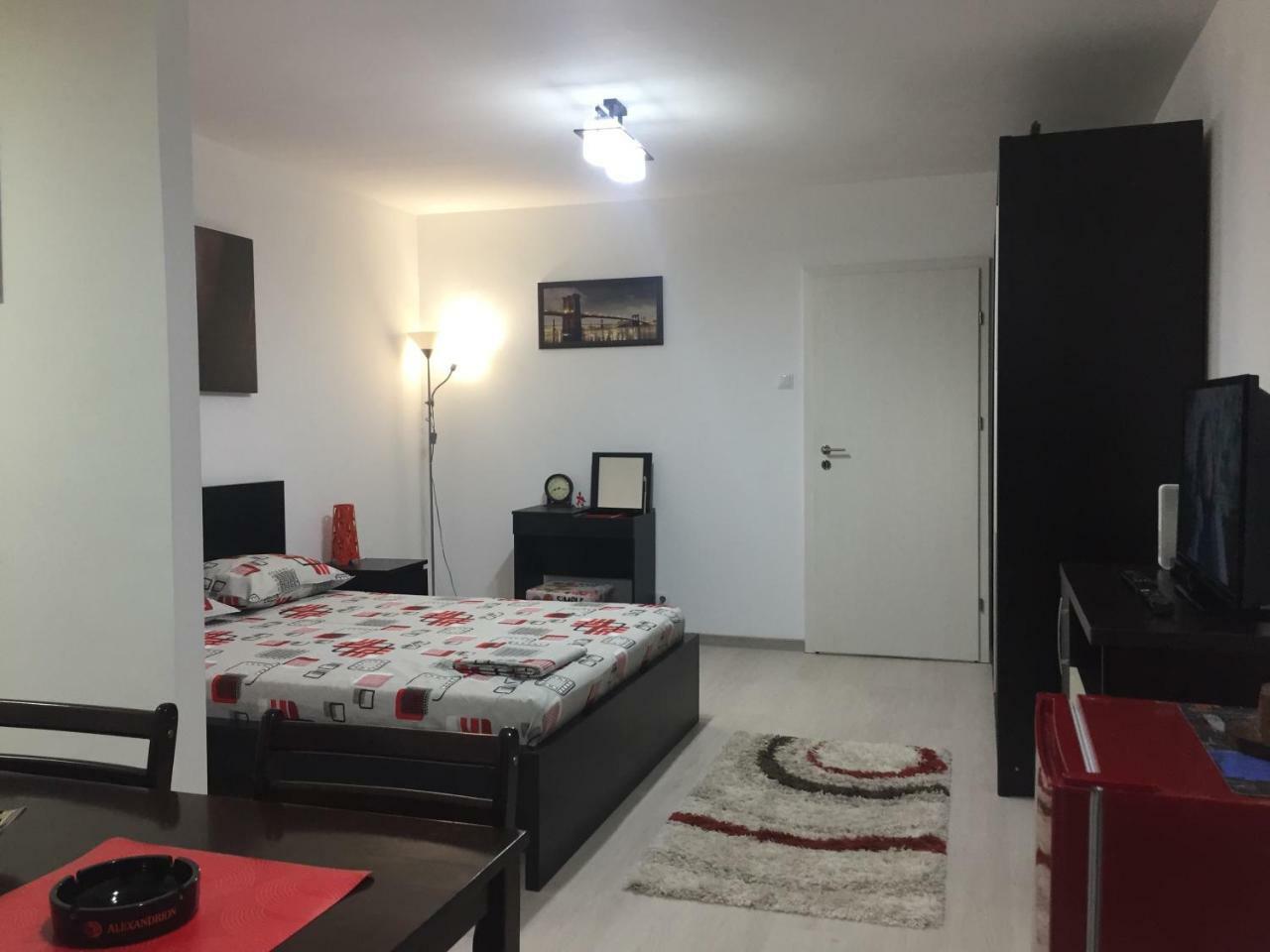 Galaţi Faleza Apartment מראה חיצוני תמונה