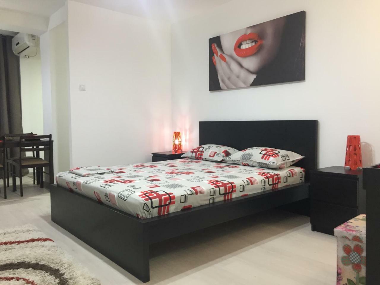 Galaţi Faleza Apartment מראה חיצוני תמונה