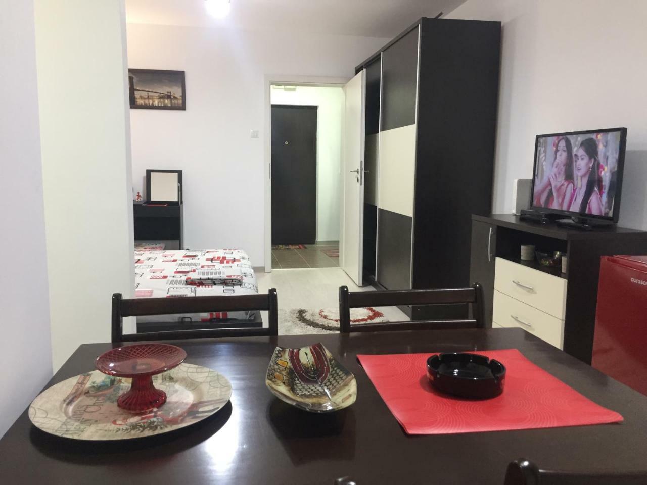 Galaţi Faleza Apartment מראה חיצוני תמונה
