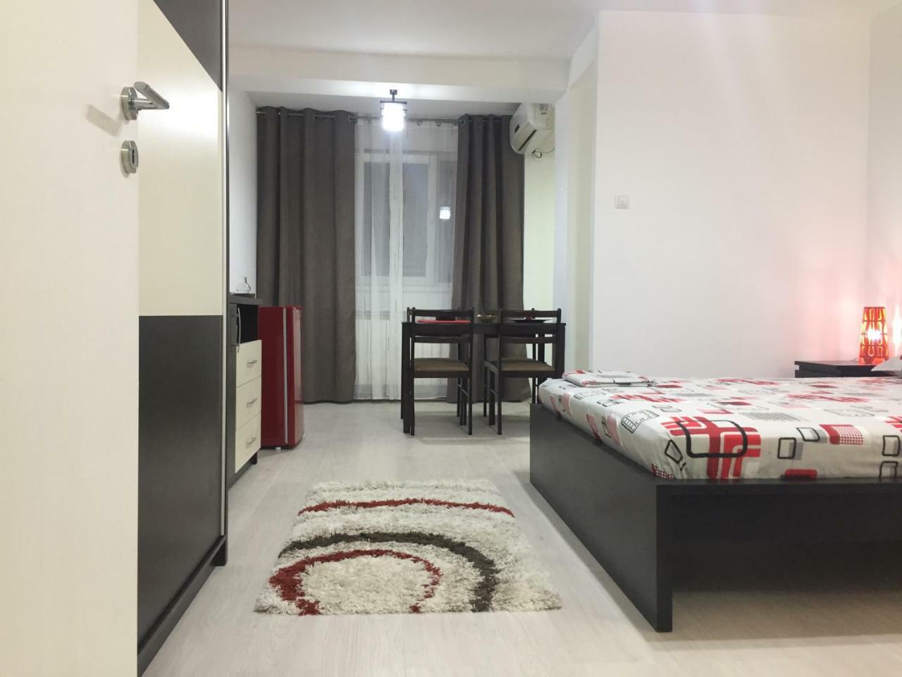 Galaţi Faleza Apartment מראה חיצוני תמונה